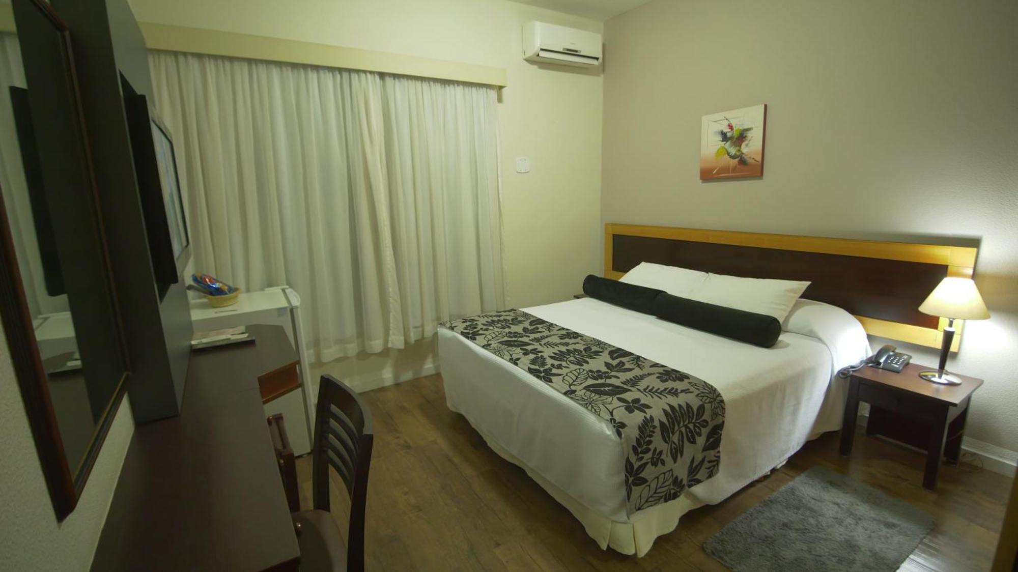 Regente Hotel Unaí Extérieur photo