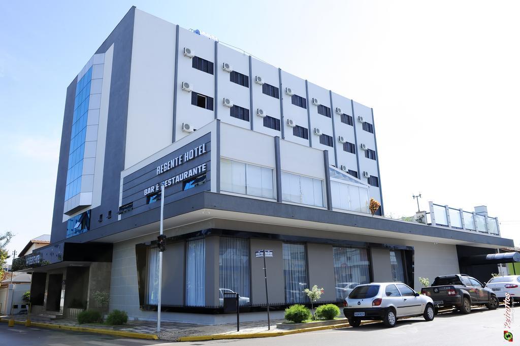 Regente Hotel Unaí Extérieur photo